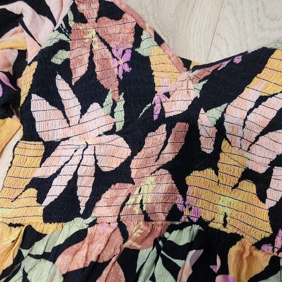 Billabong Floral Maxi Dress - Picture 3 of 6